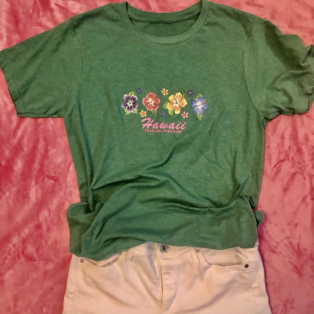 🎉 3 FOR $25 🎉 Hawaii T-shirt